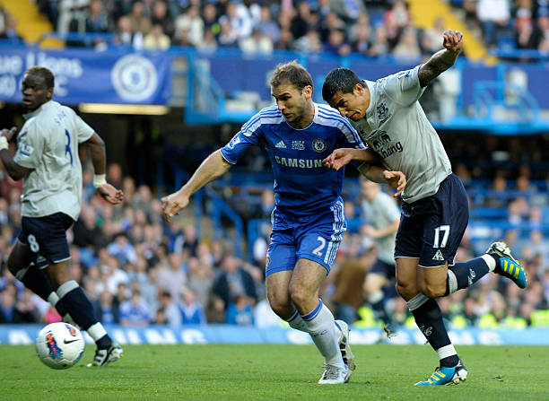 不太稳健的 不太稳健的