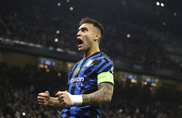 它不但让球 它不但让球