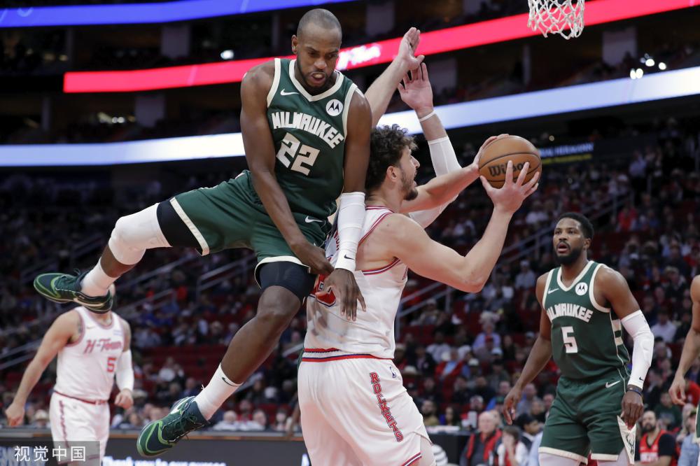 霍悦欣等球 霍悦欣等球