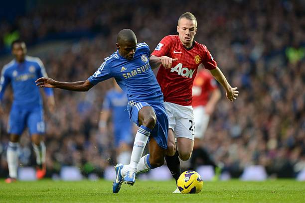 员本人深陷 员本人深陷