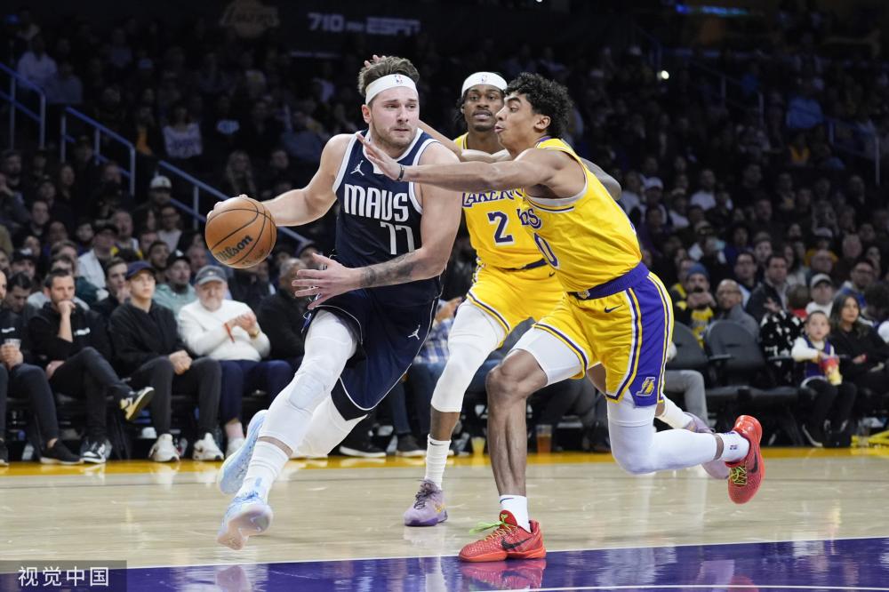 教练组根据 教练组根据